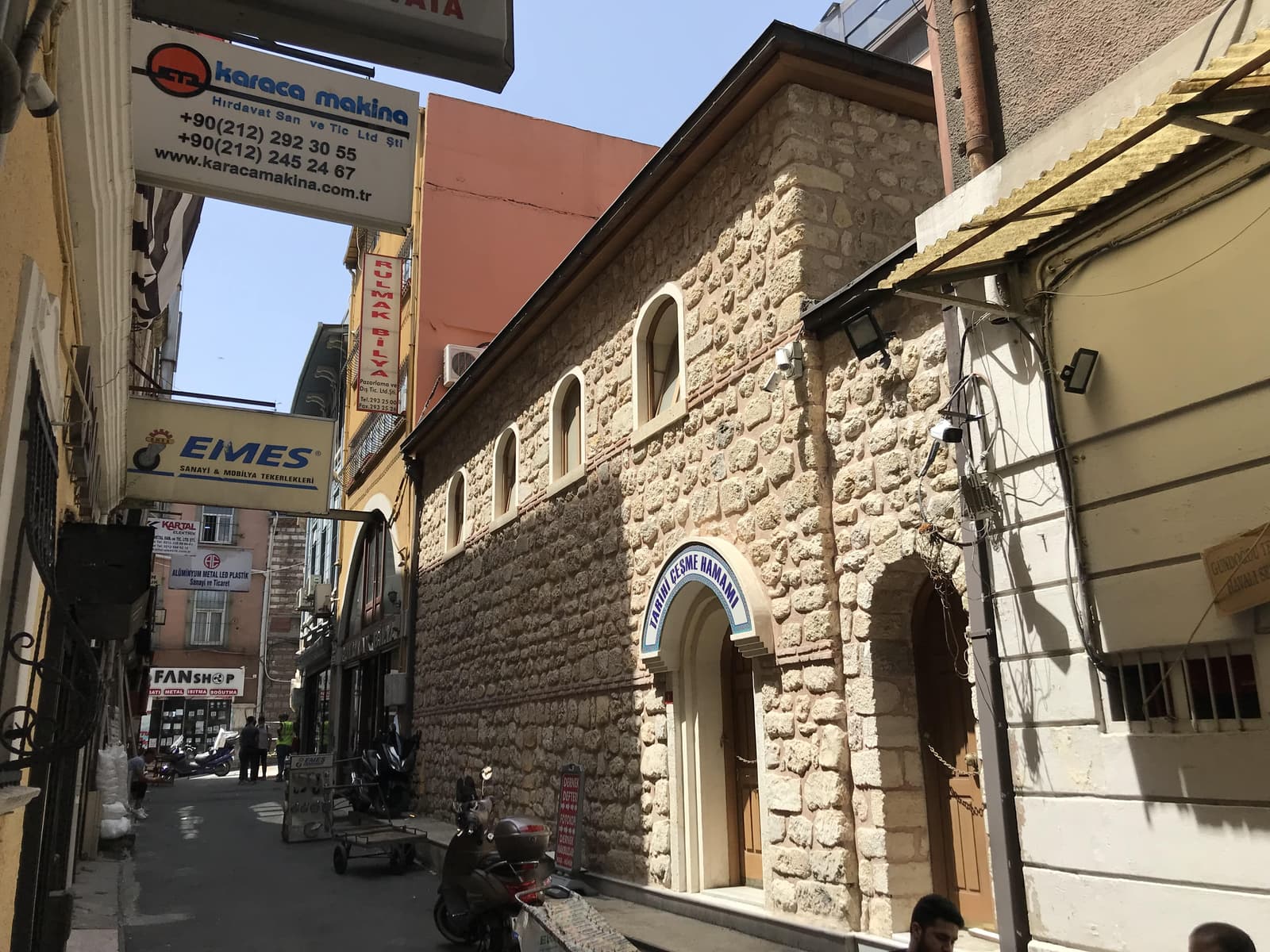 Çeşme Hamamı