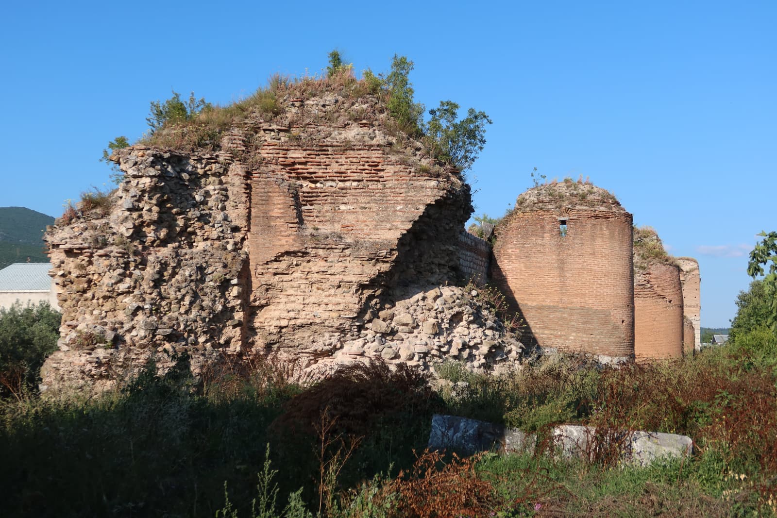 İznik Surları