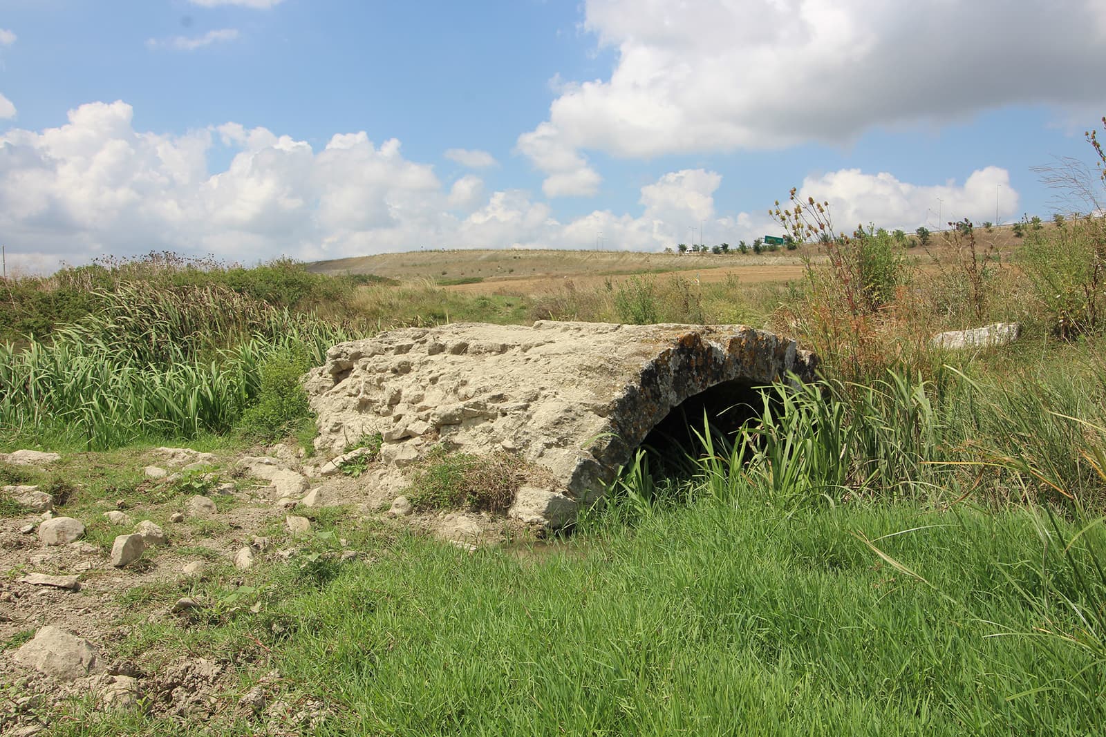 Roma Köprüsü, Nakkaş
