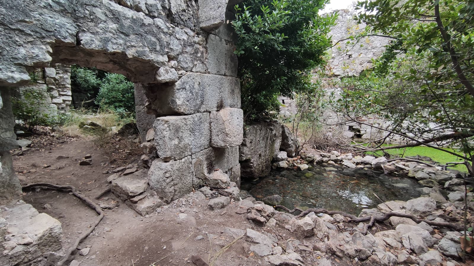 Olympos Vespasianus Hamamı