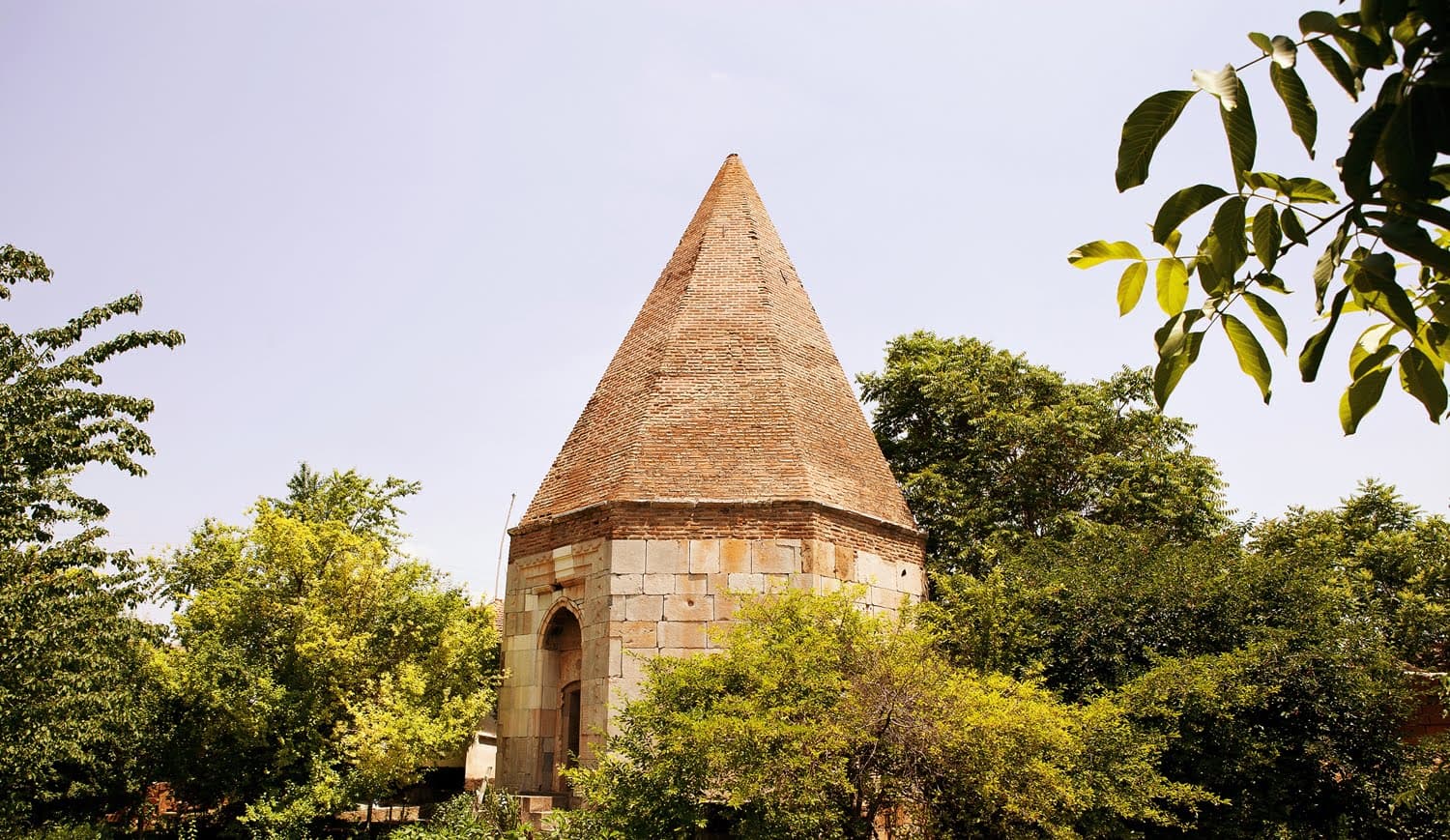 Şeyh Bedreddin Türbesi