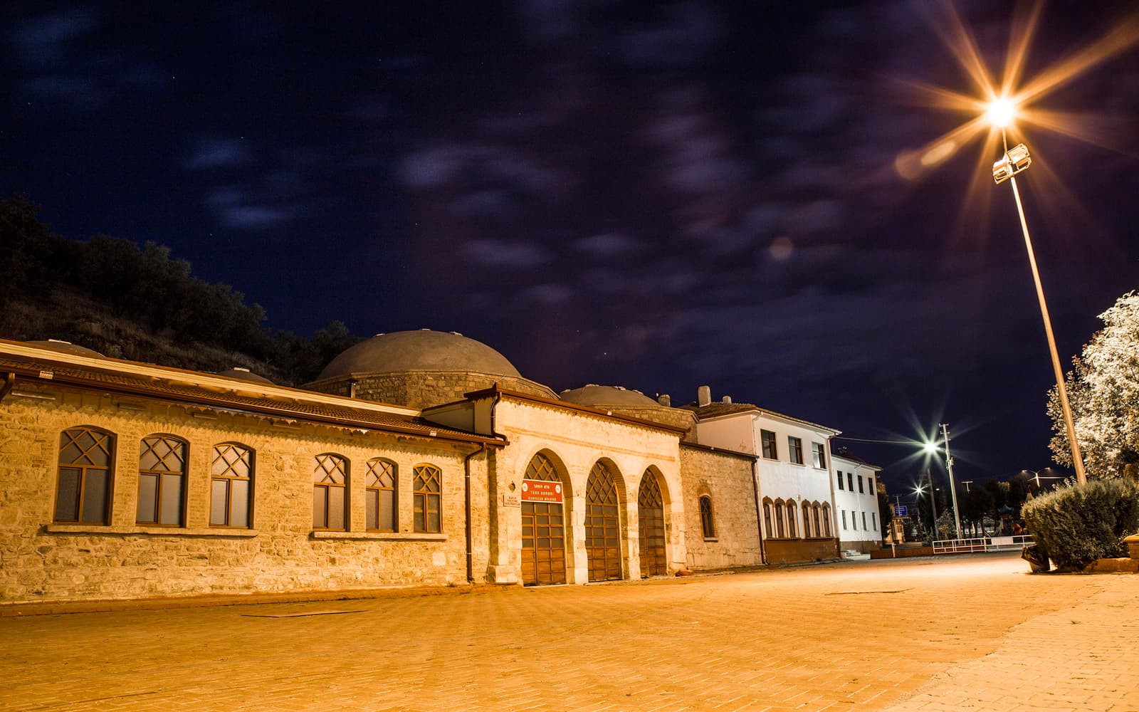 Sahib Ata Vakıf Hamamı