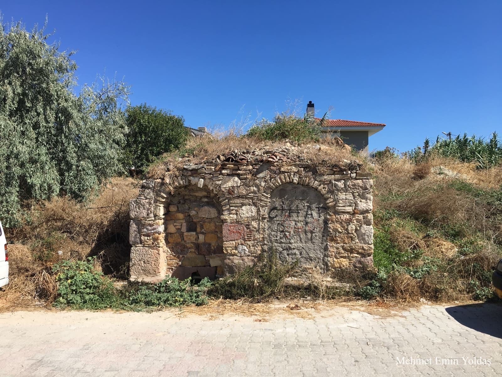Çiftlik Çatal Çeşmesi