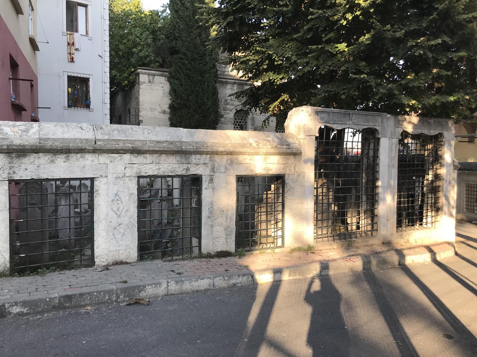 Aşık Paşa Camii Haziresi