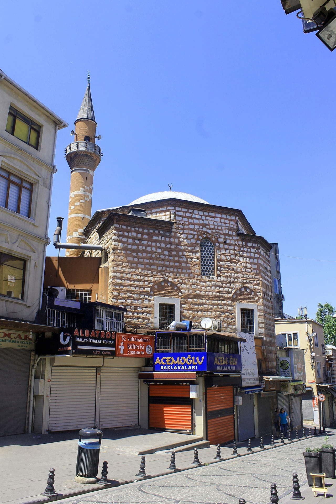 Bezzazı Cedit Camii