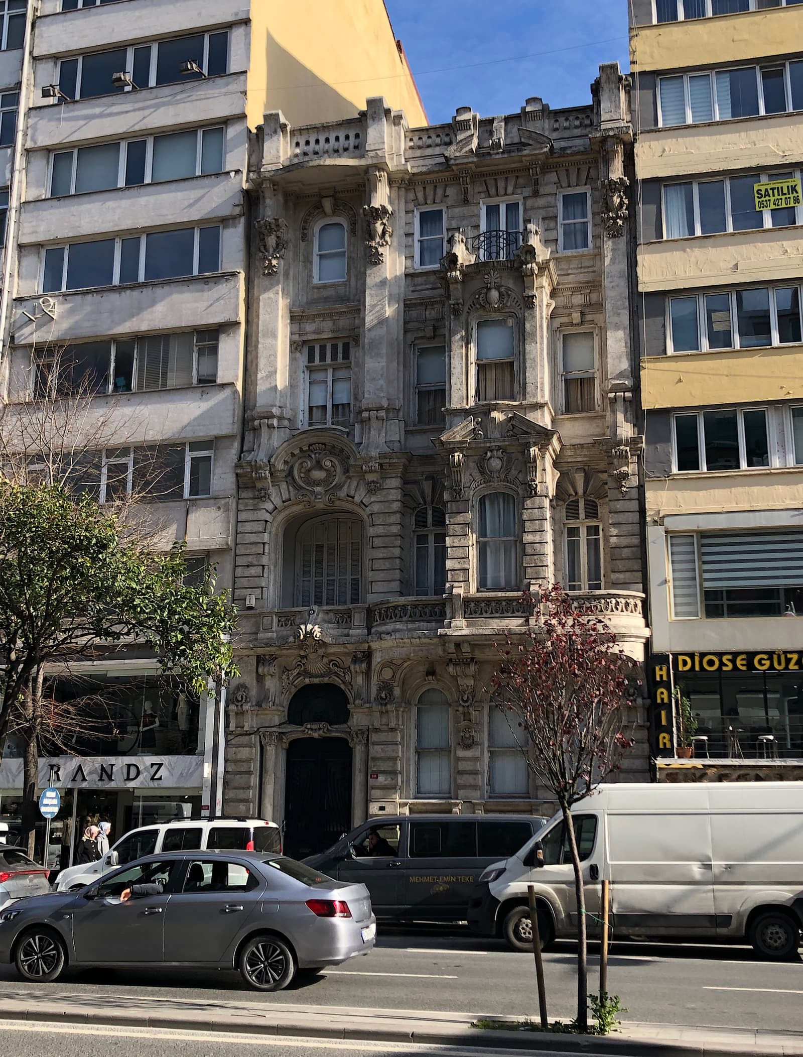 Maksud Şahbaz Evi