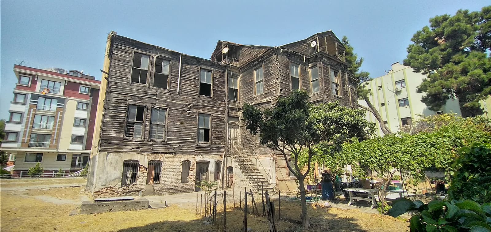 Resneliler Konağı