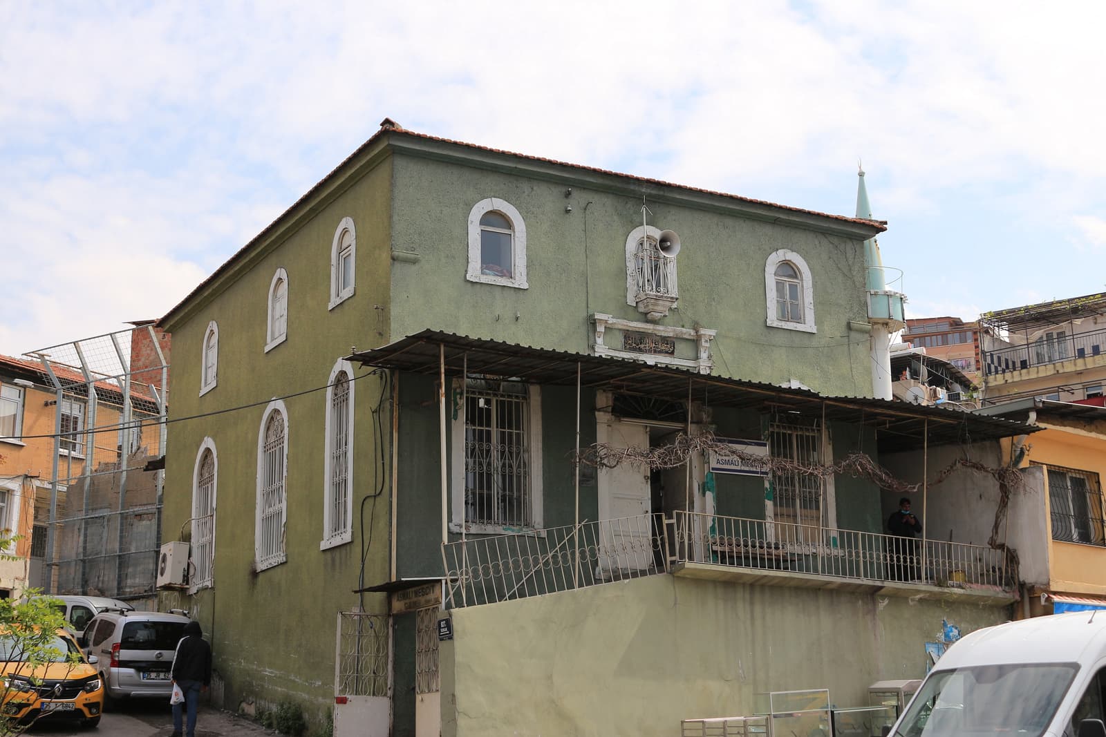 Asmalı Mescit, Konak