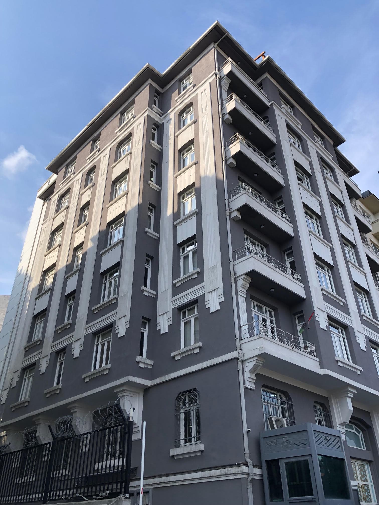 İzmir Palas, Gümüşsuyu
