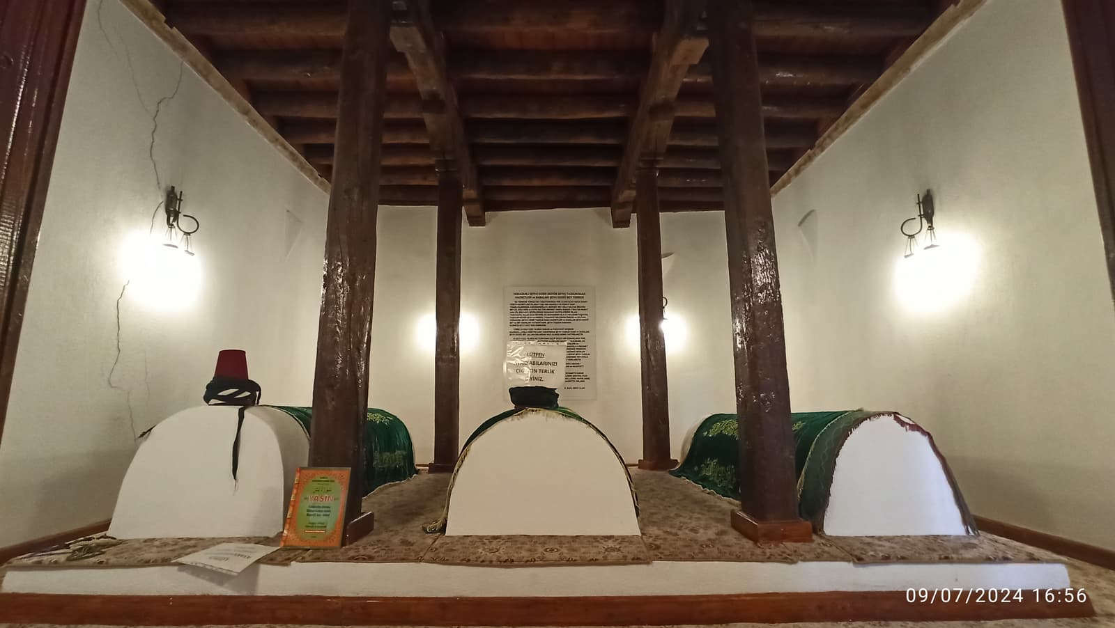 Taşgun Baba Türbesi