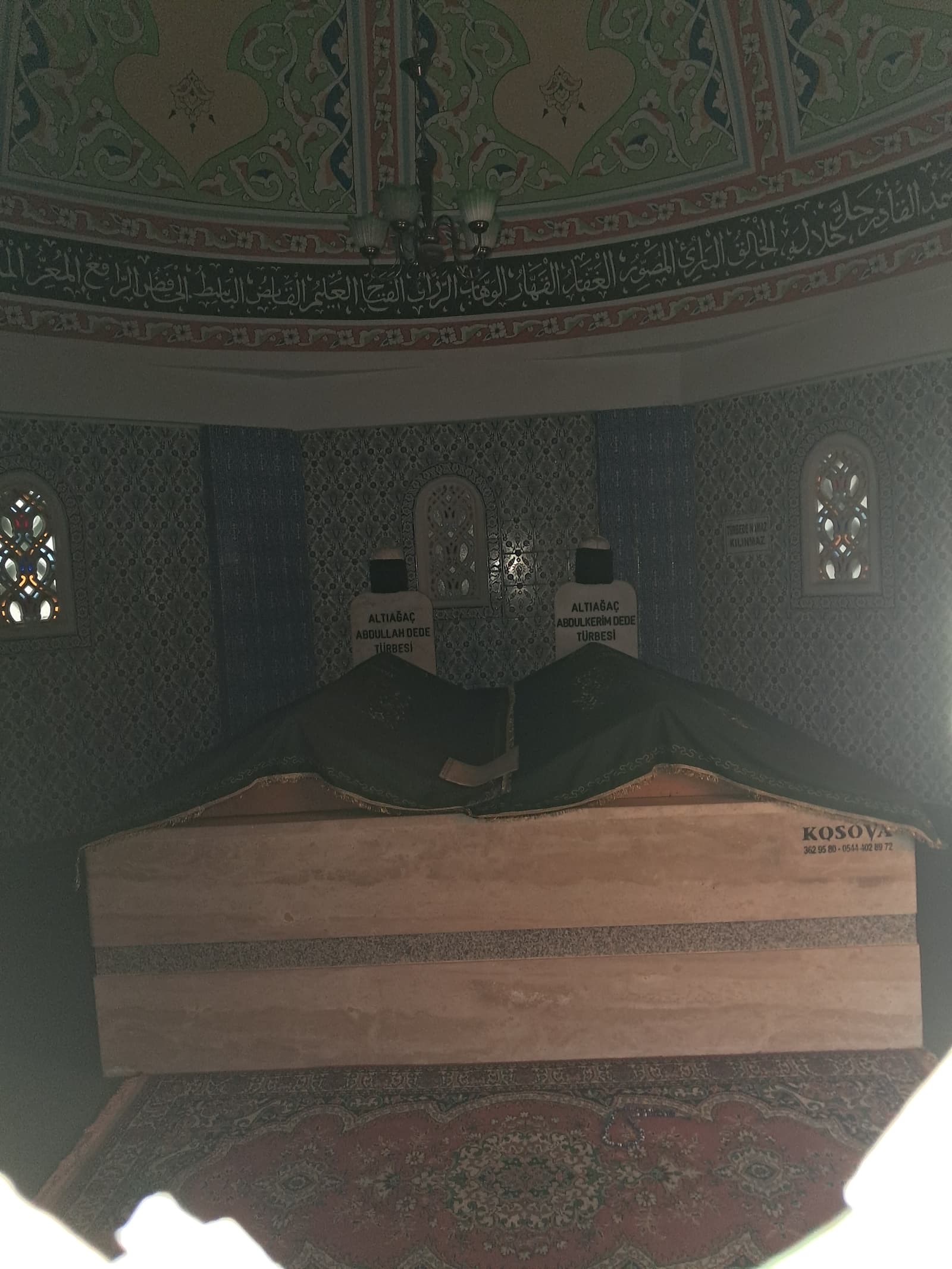 Karaağaç Dedesi Türbesi
