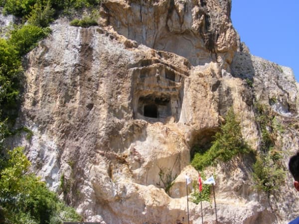 Kaya Mezarı 3 (Delikkaya Mahallesi), Altınordu