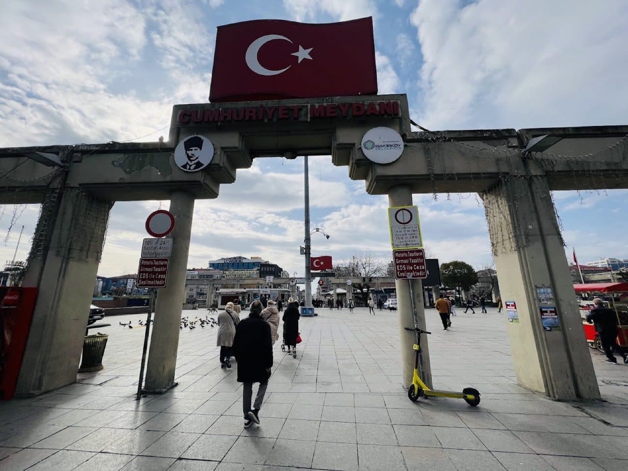 Cumhuriyet Meydanı