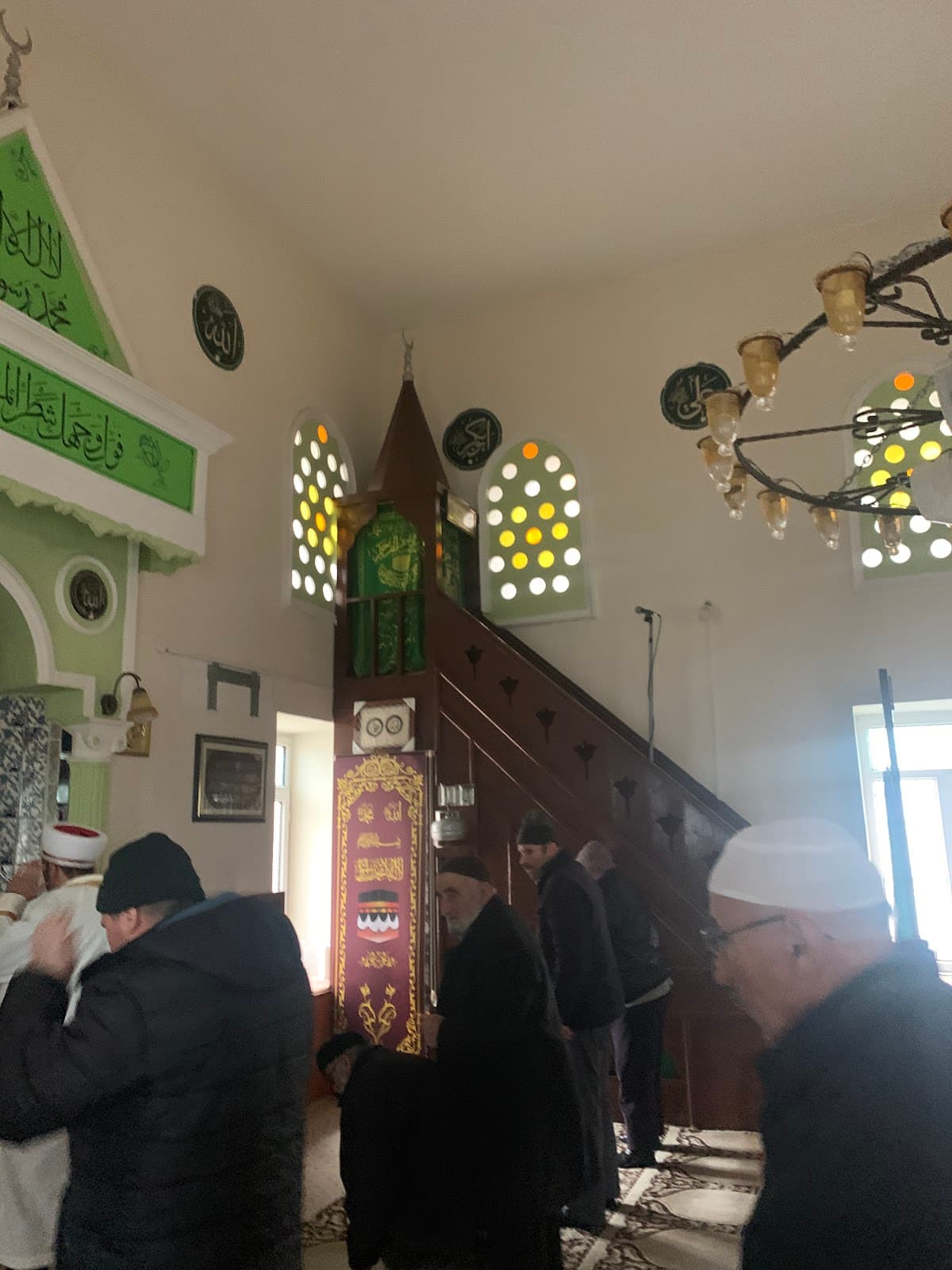 Hamza Baba Yatırı