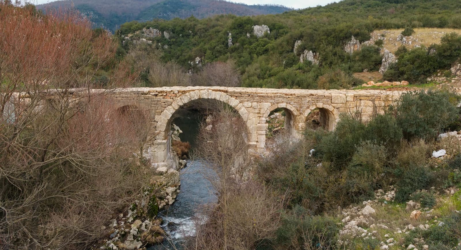 Roma Köprüsü, Kutluca