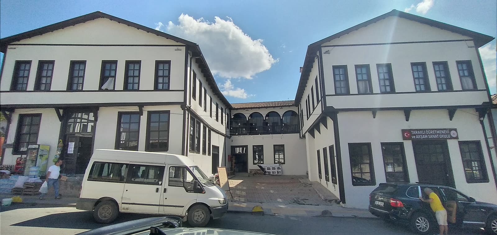 Hacı Atıf Hanı