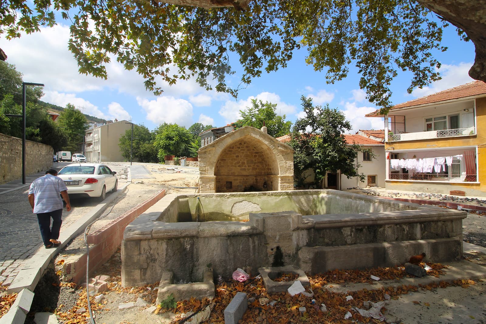 Topuklu Çeşme