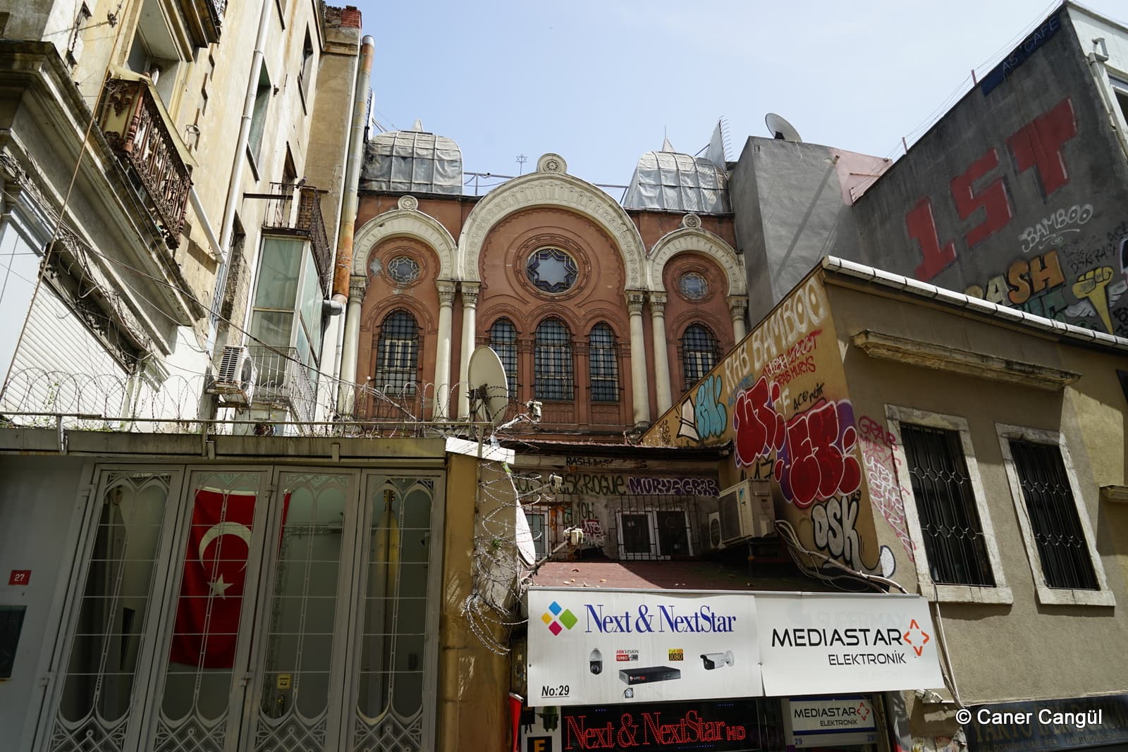 Yüksekkaldırım Aşkenaz Sinagogu