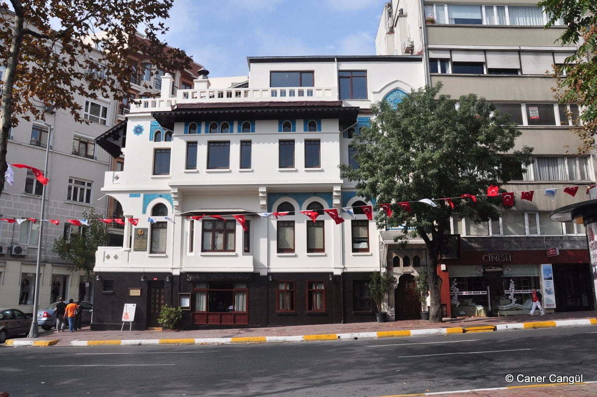 Vedat Tek Evi