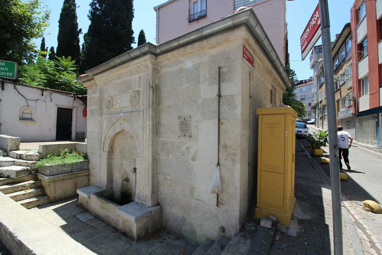 Hacı Faik Bey Çeşmesi