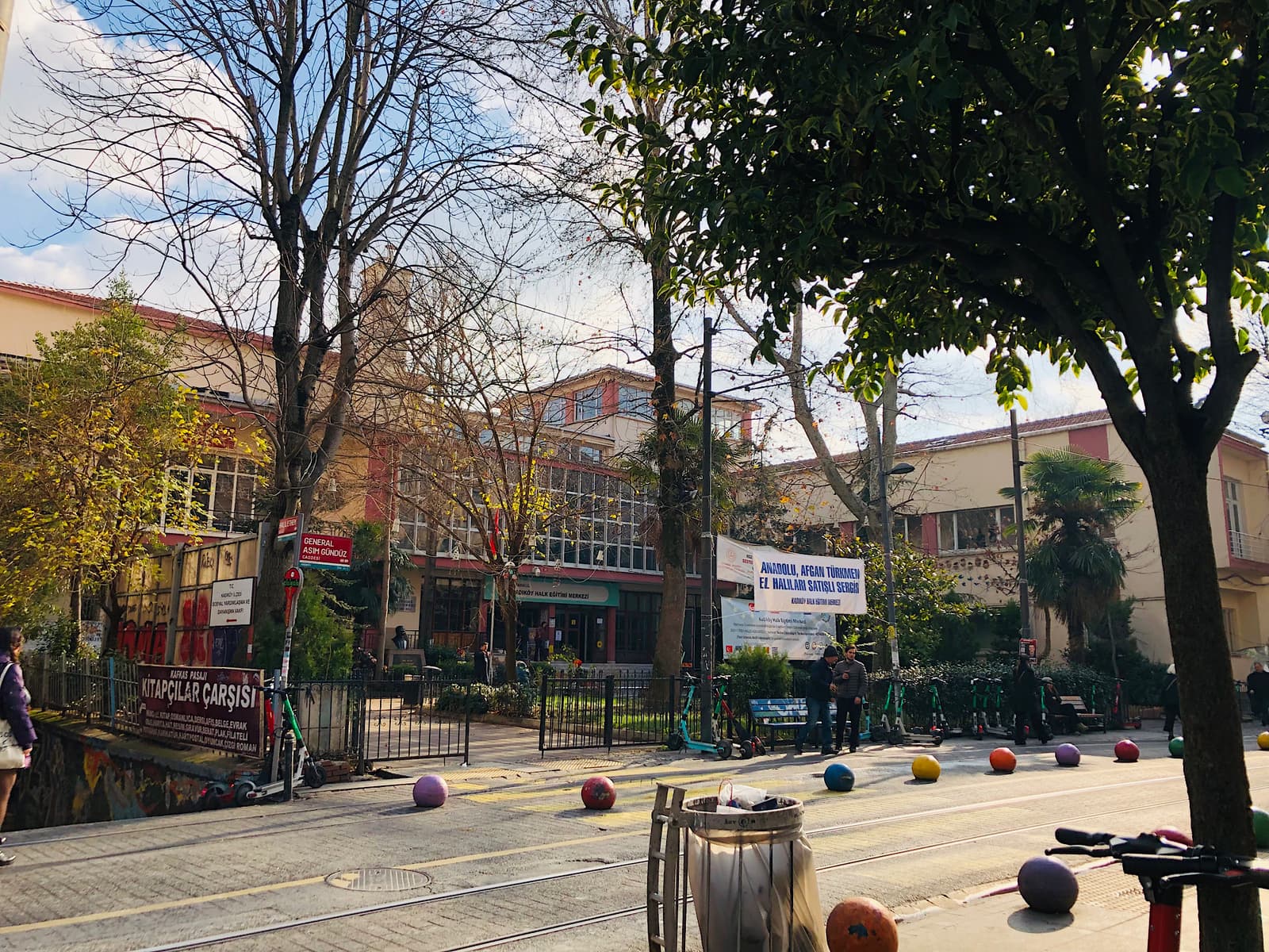 Kadıköy Halkevi