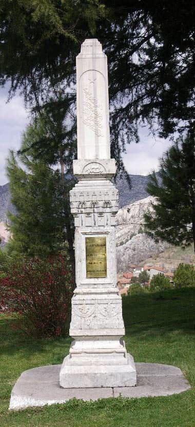 Şehzâde Bâyezid Anıtı