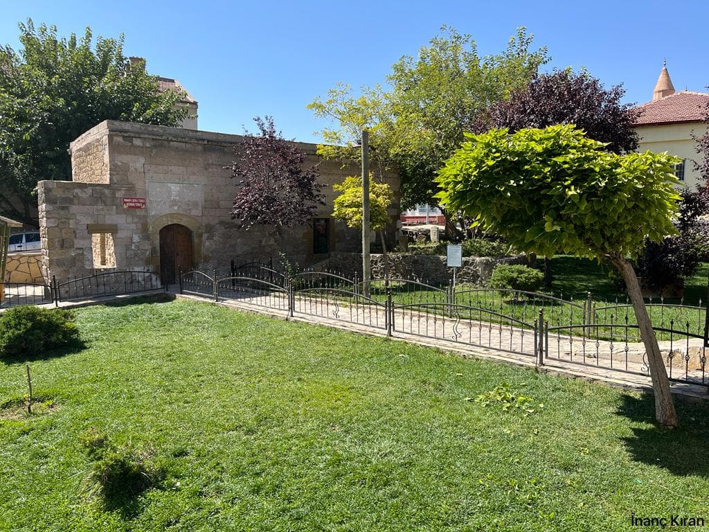 Kesikbaş Türbesi, Niğde