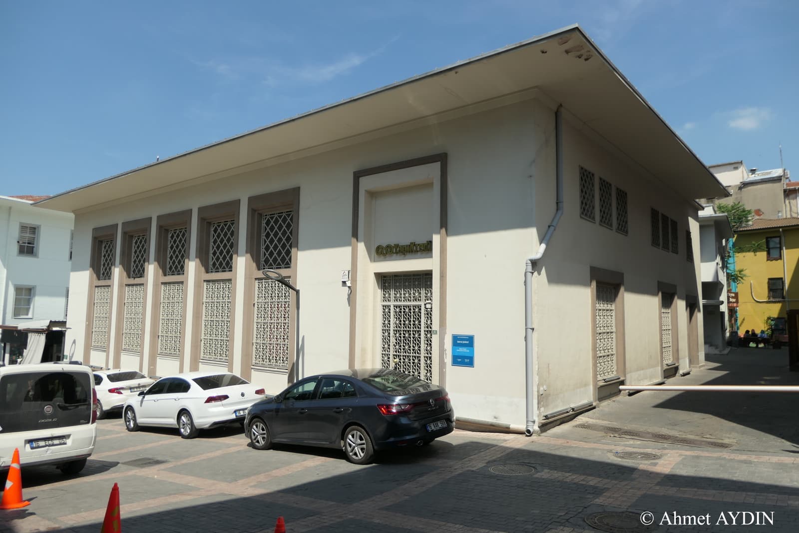 Yapı Kredi Bankası Binası, Bursa