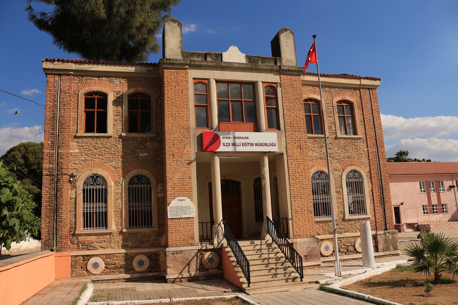 Redif Binası, Yenipazar