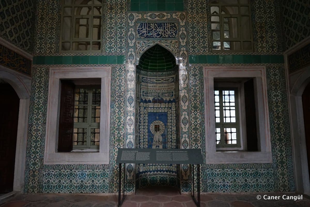 Karaağalar Mescidi