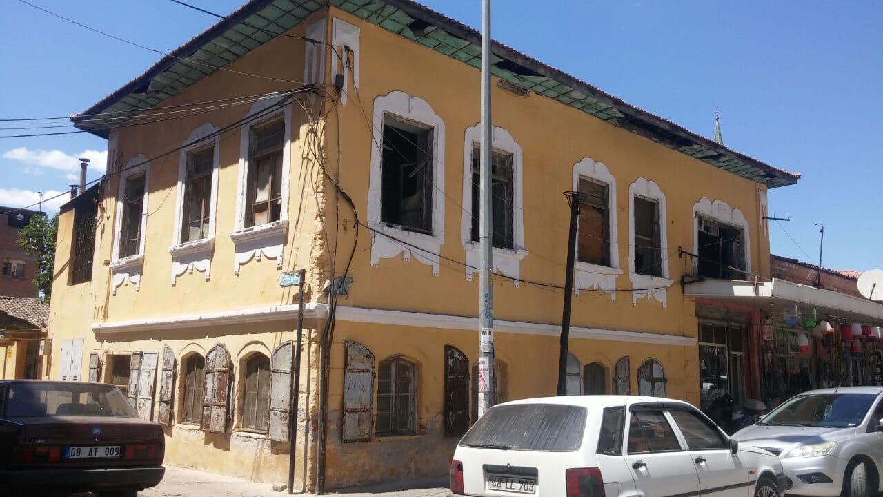 Konut - İstiklal, Hal Caddesi, 14, İncirliova