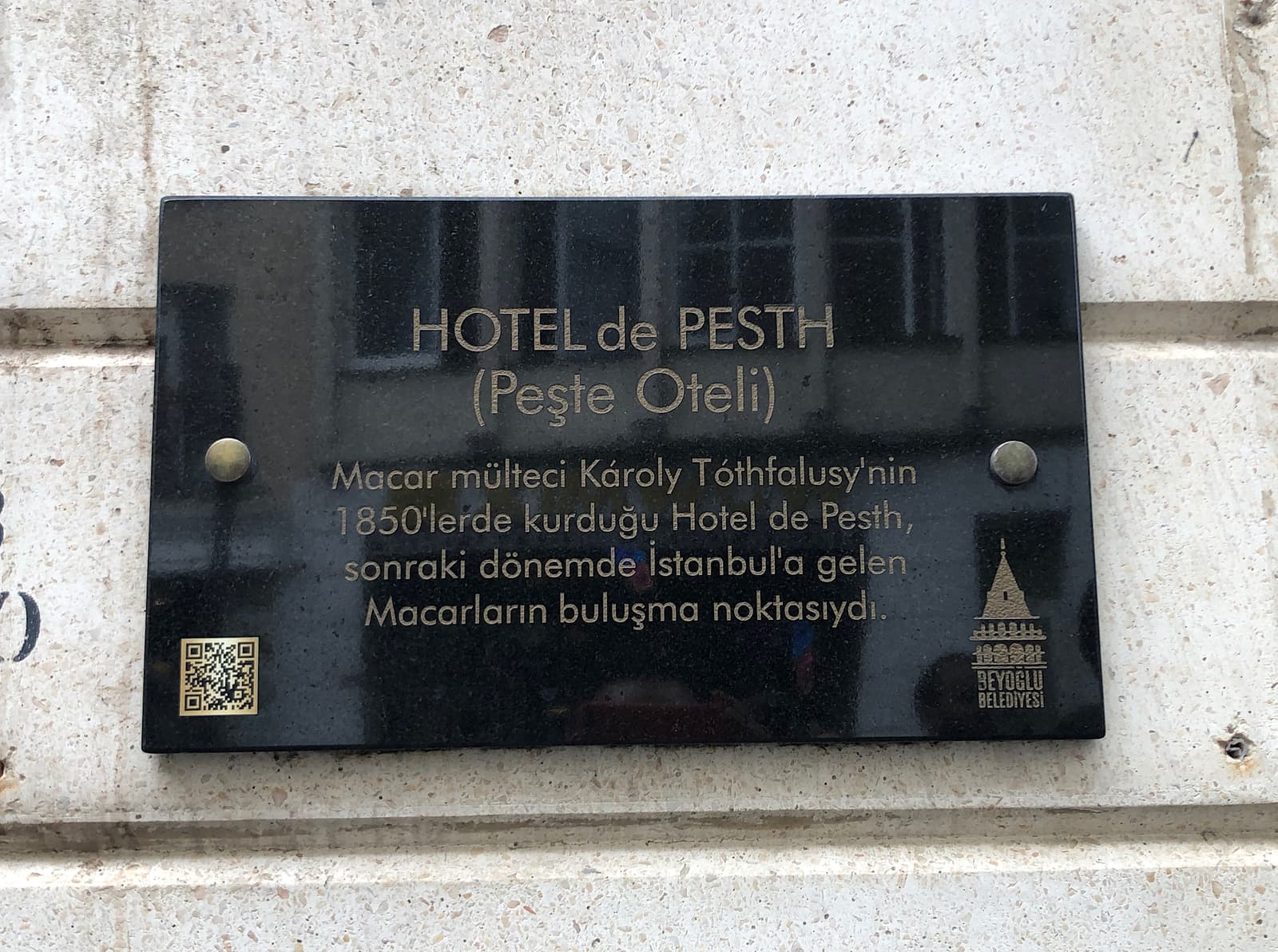 Peşte Oteli