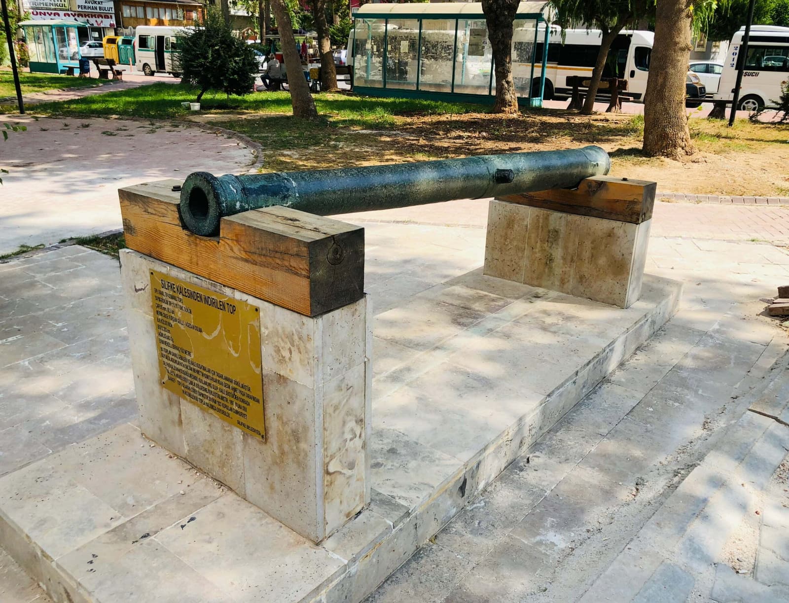 Silifke Kalesi’nden İndirilen Top