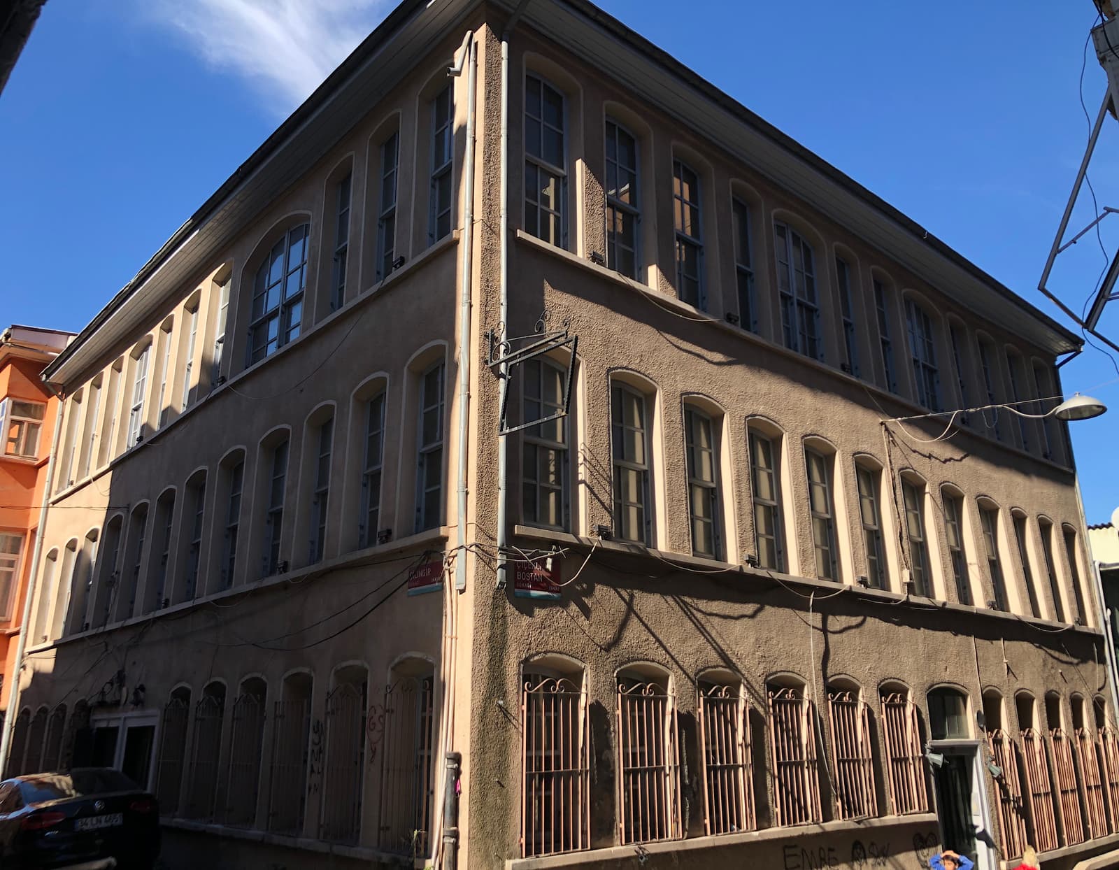Yahudhane — Balat, Çilingir, 81/83