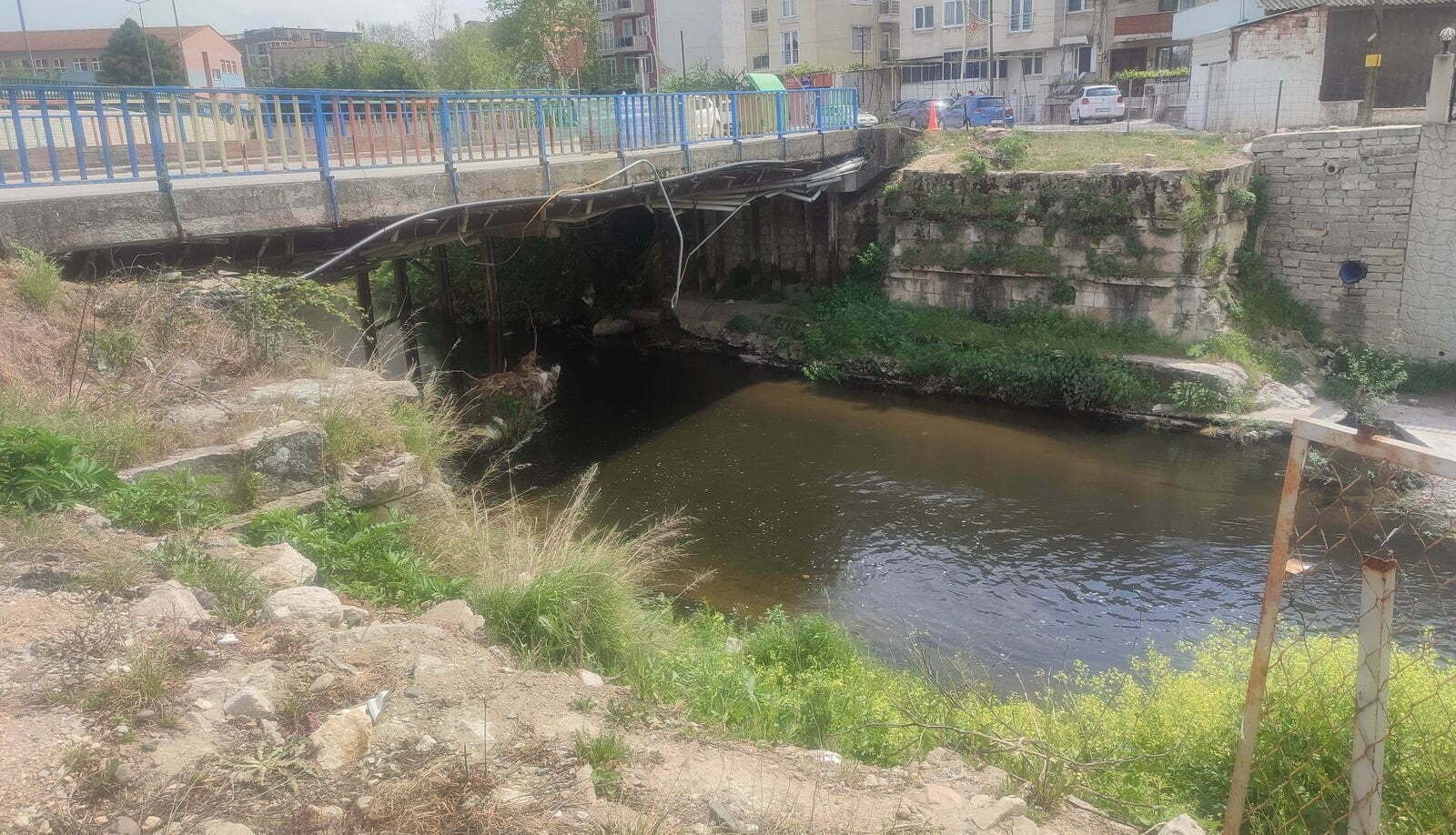 Hatap Deresi Köprüsü