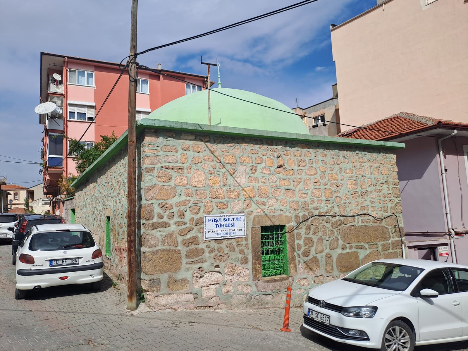 Paşa Sultan Türbesi