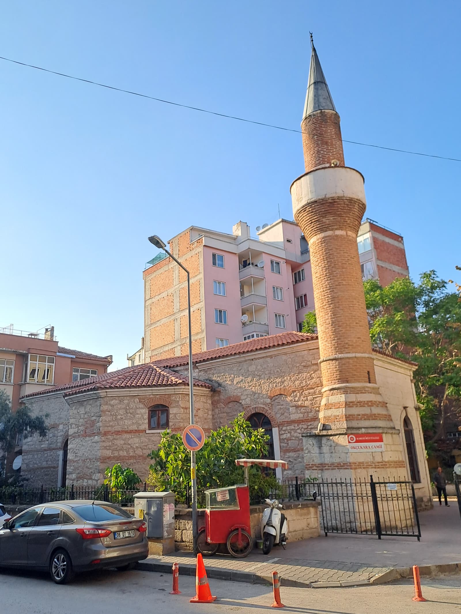 Okçukara Camii