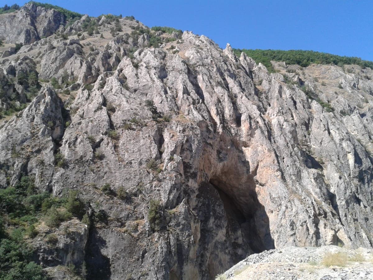 Köroğlu Mağara Yerleşmesi