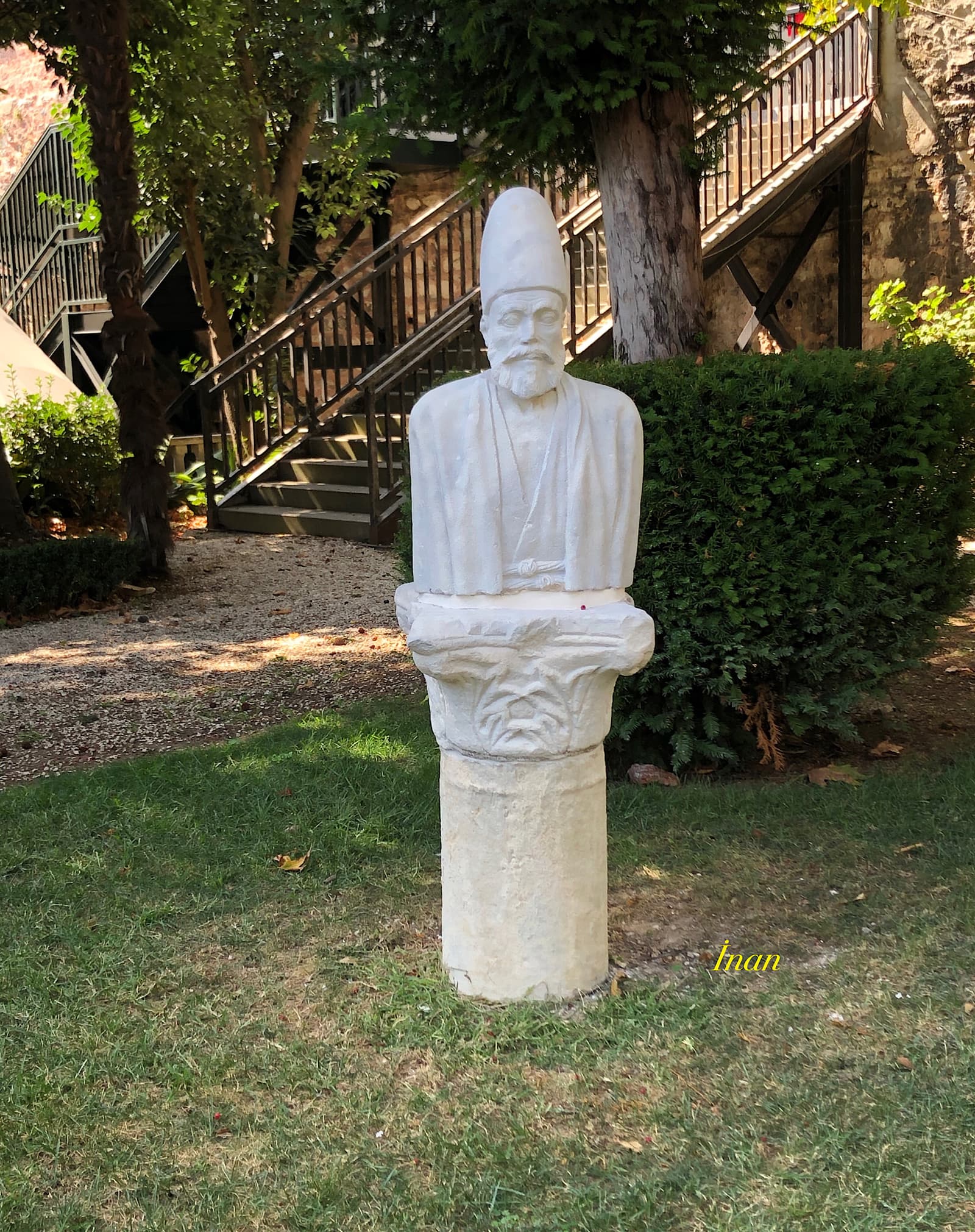 Humbaracı Ahmed Paşa Büstü