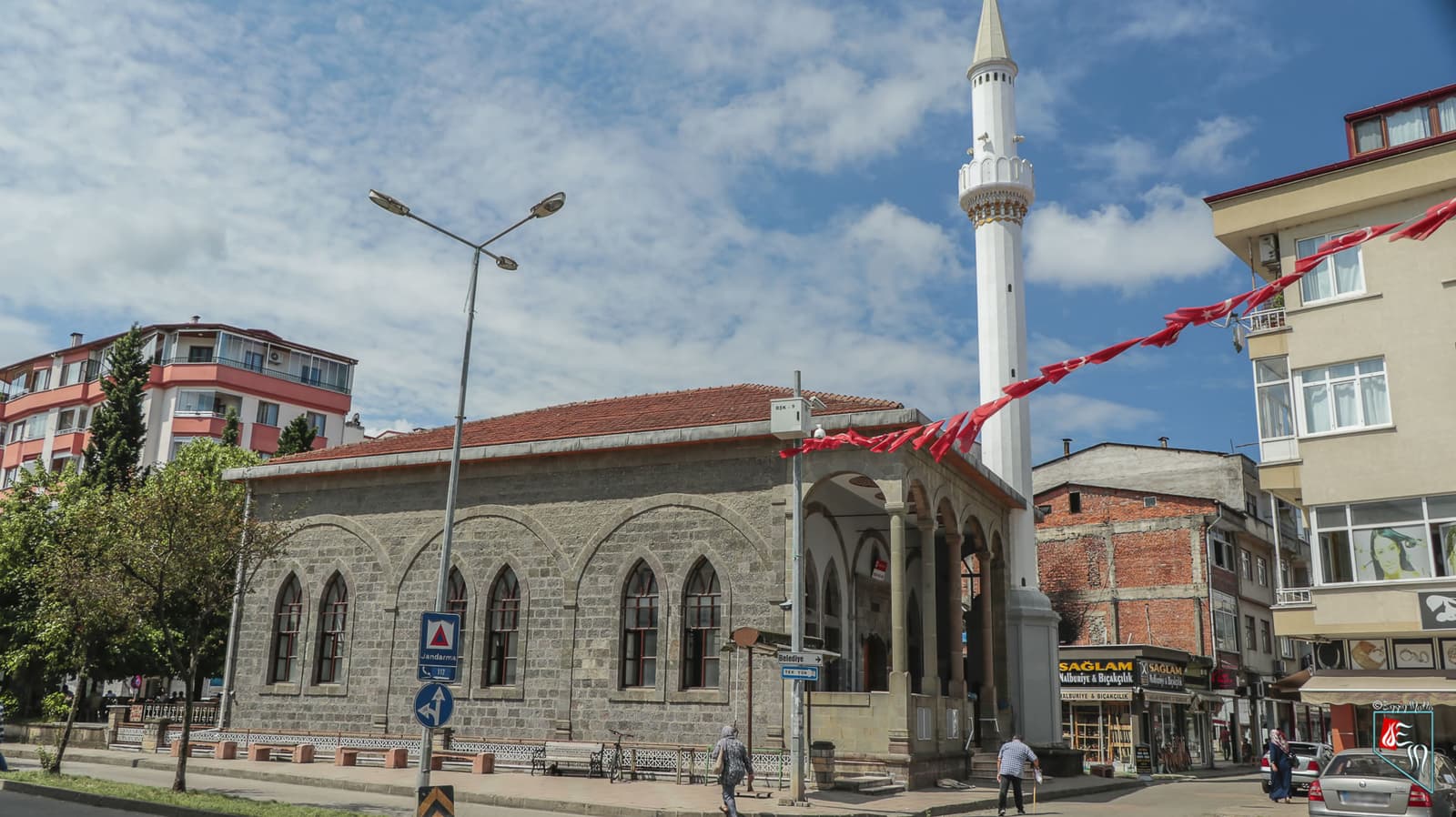 Merkez Eski Camii