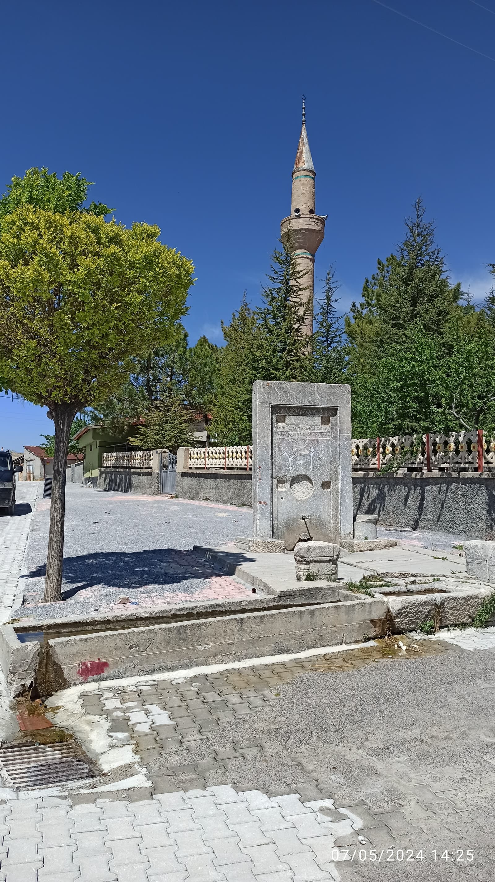Pir Hüseyin Bey Camii
