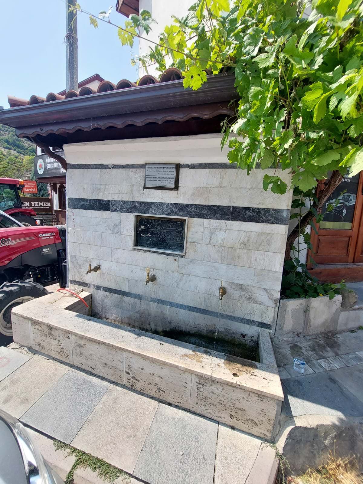 İstanbul Caddesi Çeşmesi