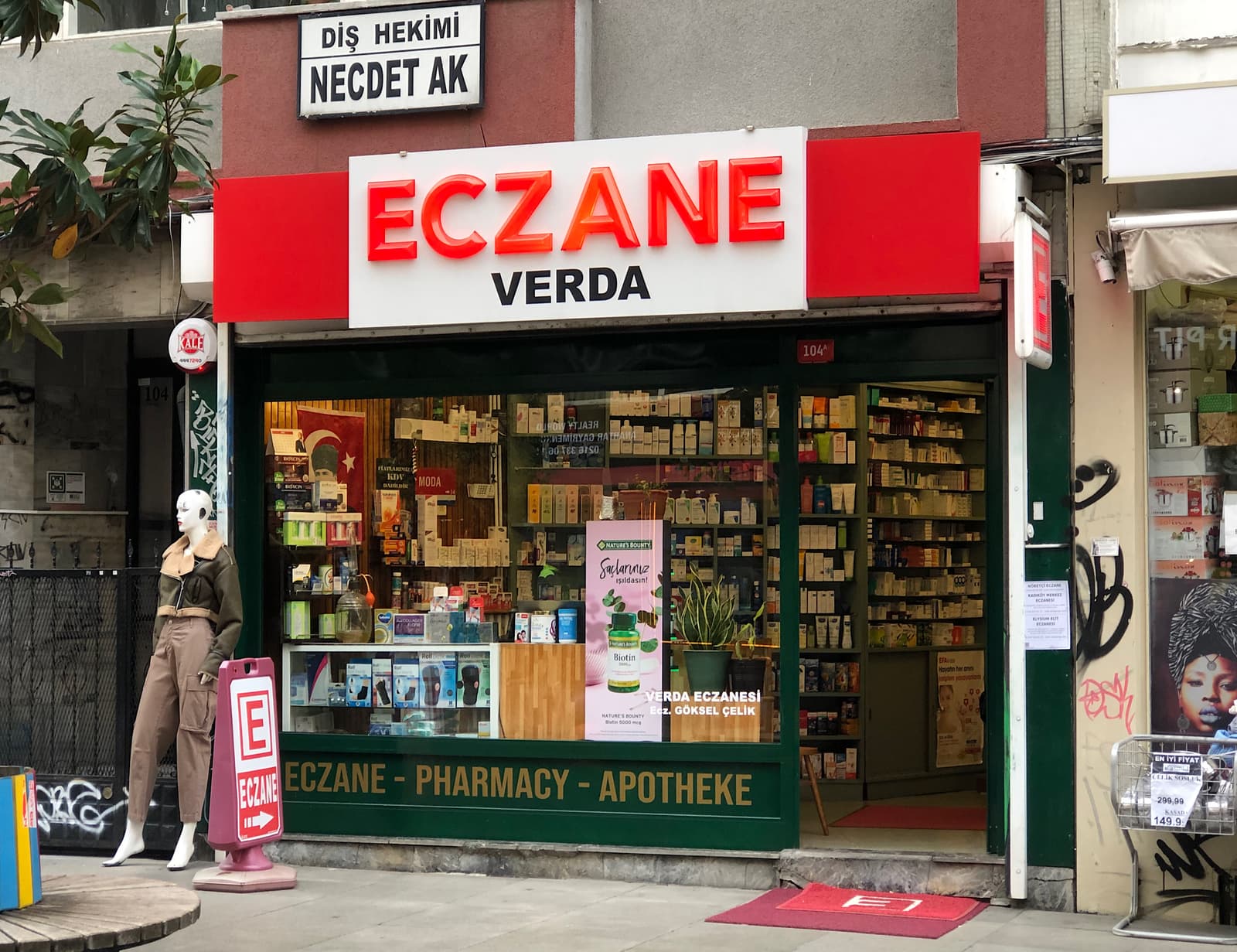 Murat Eczanesi