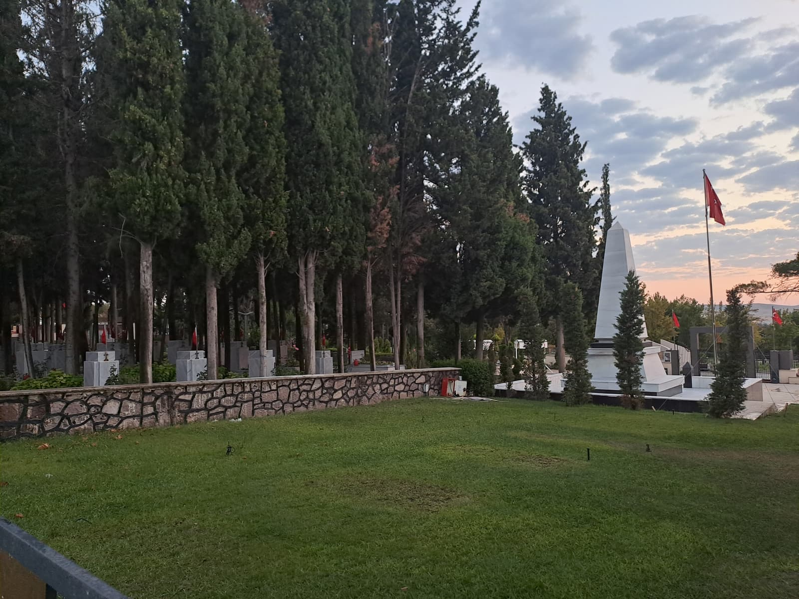 Hava Şehitliği, Balıkesir