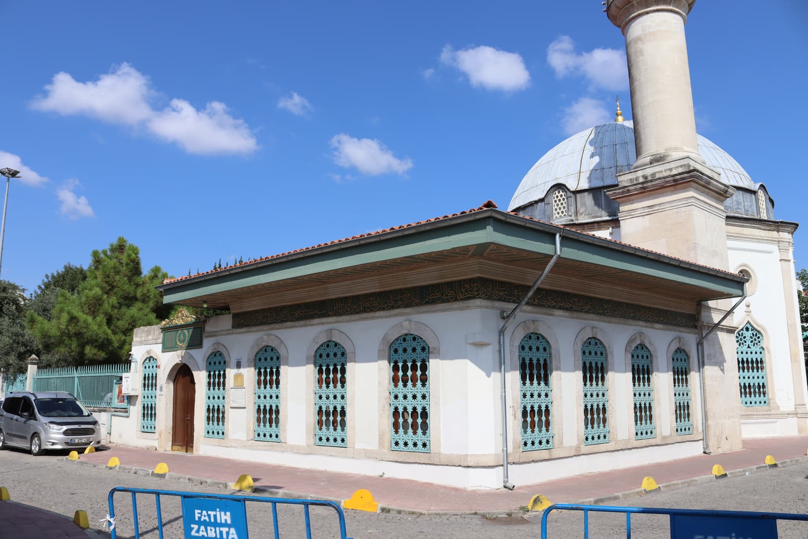 Bala Süleyman Ağa Türbesi