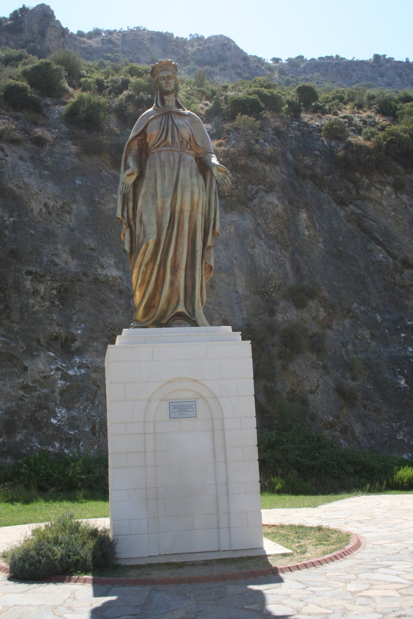 Meryem Ana Heykeli