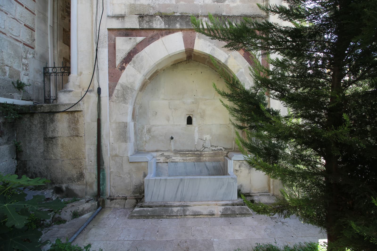 Edirne Eski Cami Minare Çeşmesi