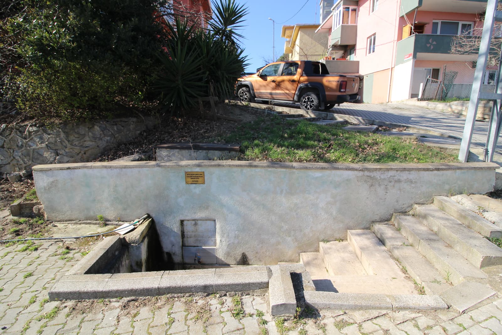 Hacı Nefis Hanım Çeşmesi